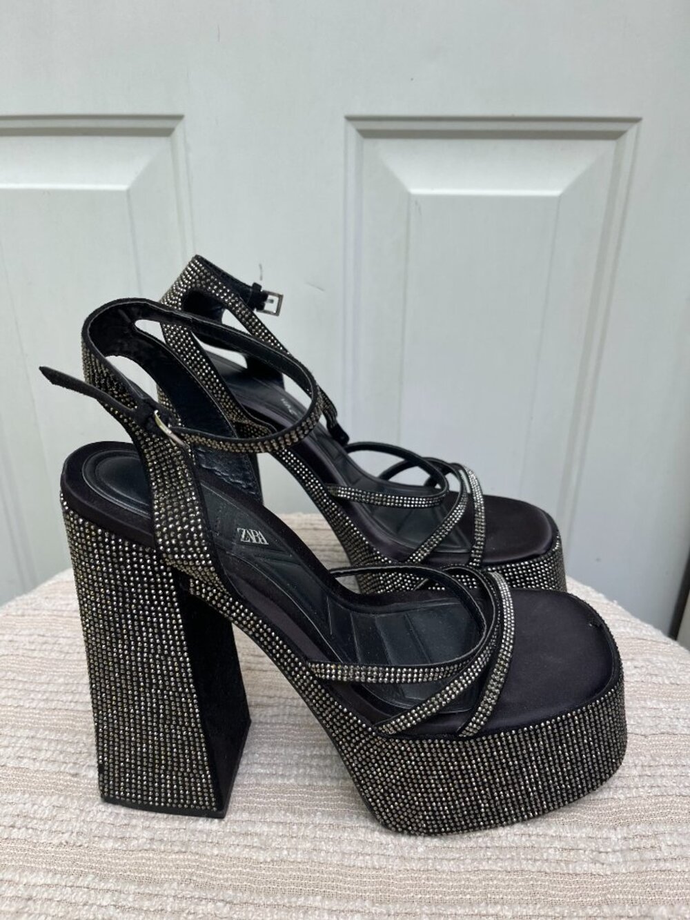 Zara Rhinestone Chunky High Heeled Platform Sandals Black & Silver Sz 41 10/10.5 - Picture 6 of 7